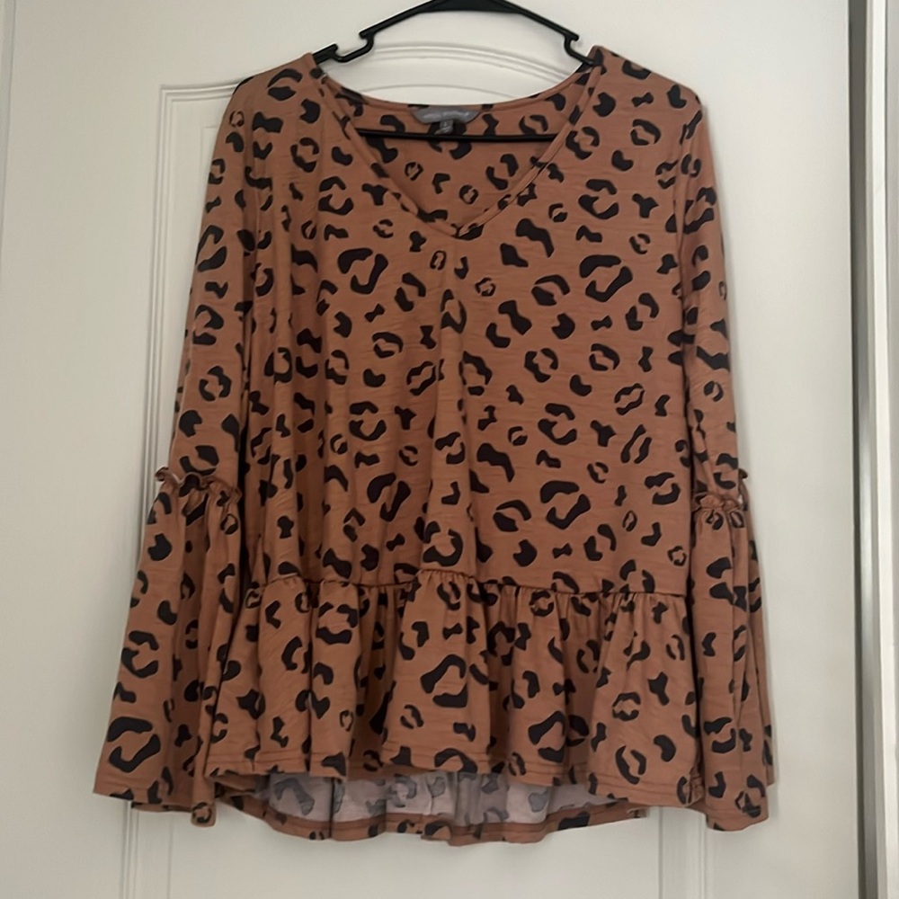 Cheetah print long sleeve shirt